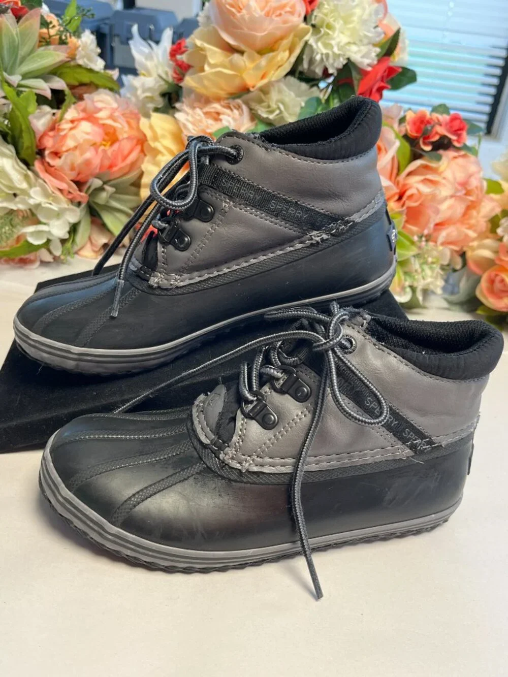 Sperry Bowline Storm Duck Boots Black Charcoal Kids Size 2 STK265260
